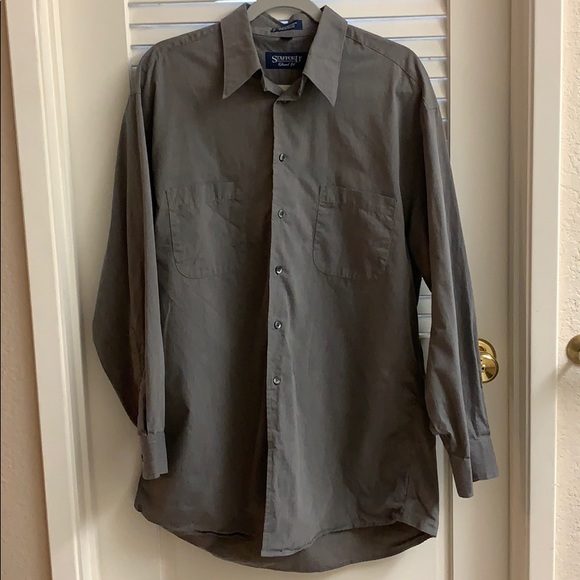 Men’s Stafford Relaxed Fit dress shirt - Picture 1 of 3
